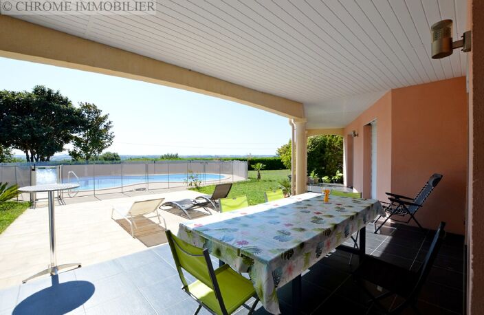 Maison de plain-pied lumineuse et spacieuse - Duras — photo 4