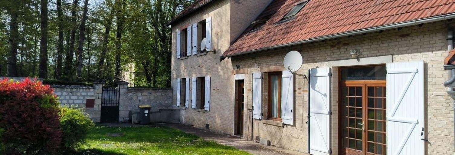 Maison 8 Pièces 180 m² à vendre à Presles-et-Boves (02370)