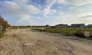 Terrain   m² à vendre à Genas (69740)