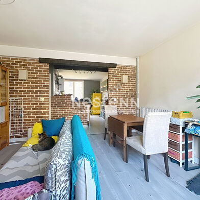 Appartement 3 pièces 156000 €