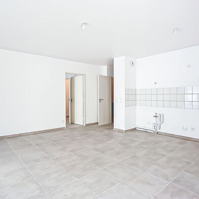 Appartement 4 pièces 1384 €