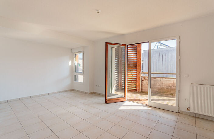 T2 Bayonne avec terrasse et stationnement — photo 2
