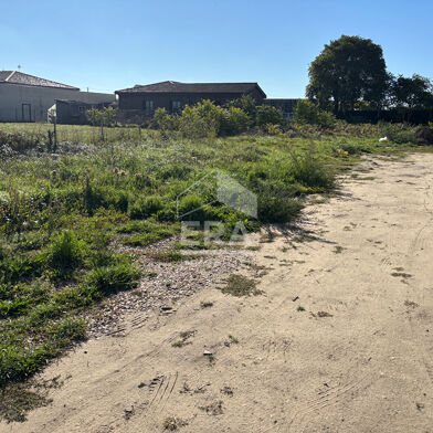 Terrain  81750 €