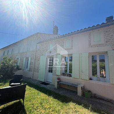 Maison 8 pièces 325000 €