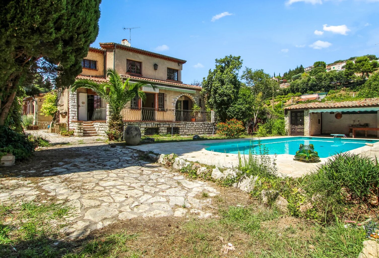 Cagnes Sur Mer - Magnifique Villa à rénover — photo 1