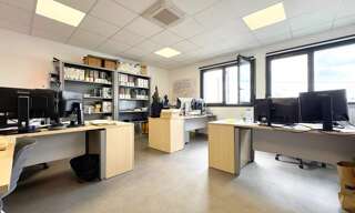 Commerce 12 Pièces 297 m² à louer à Auch (32000)