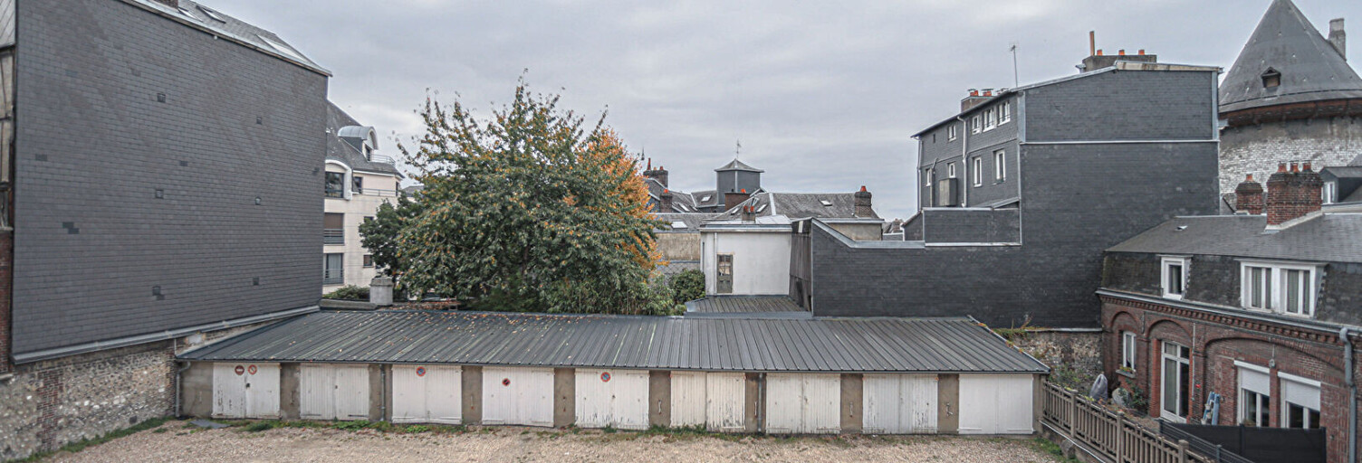Garage   m² à louer à Rouen (76000)