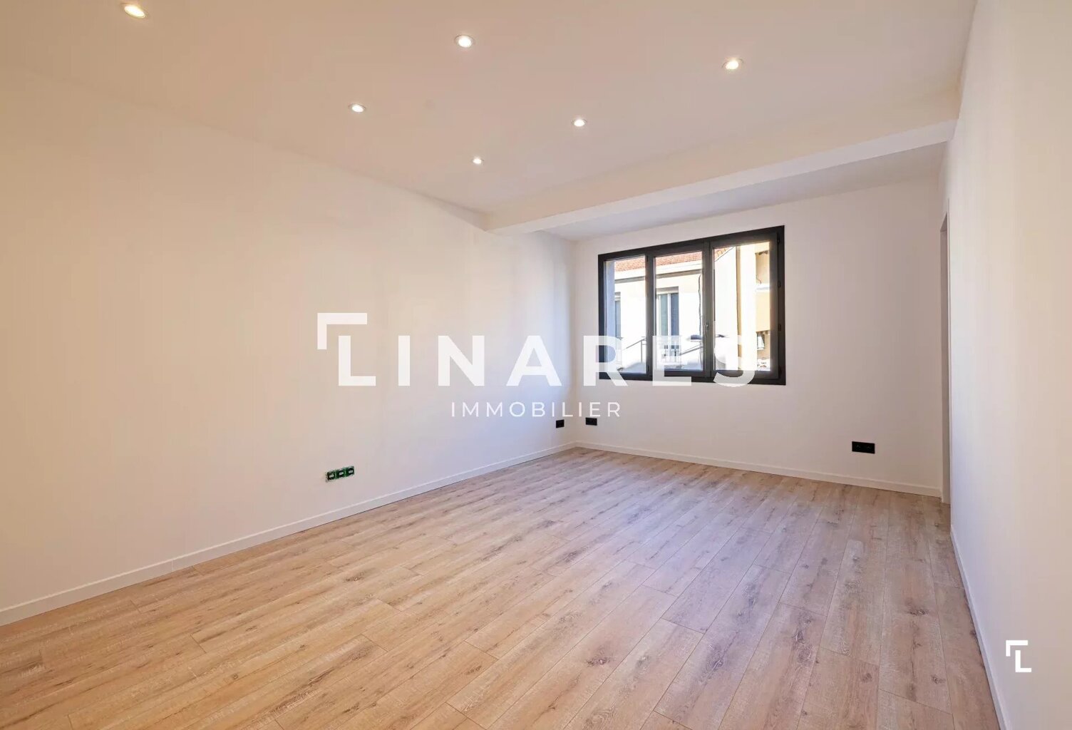 VISION CAMAS - Appartement T2 de 34m2 - 13005 — photo 1