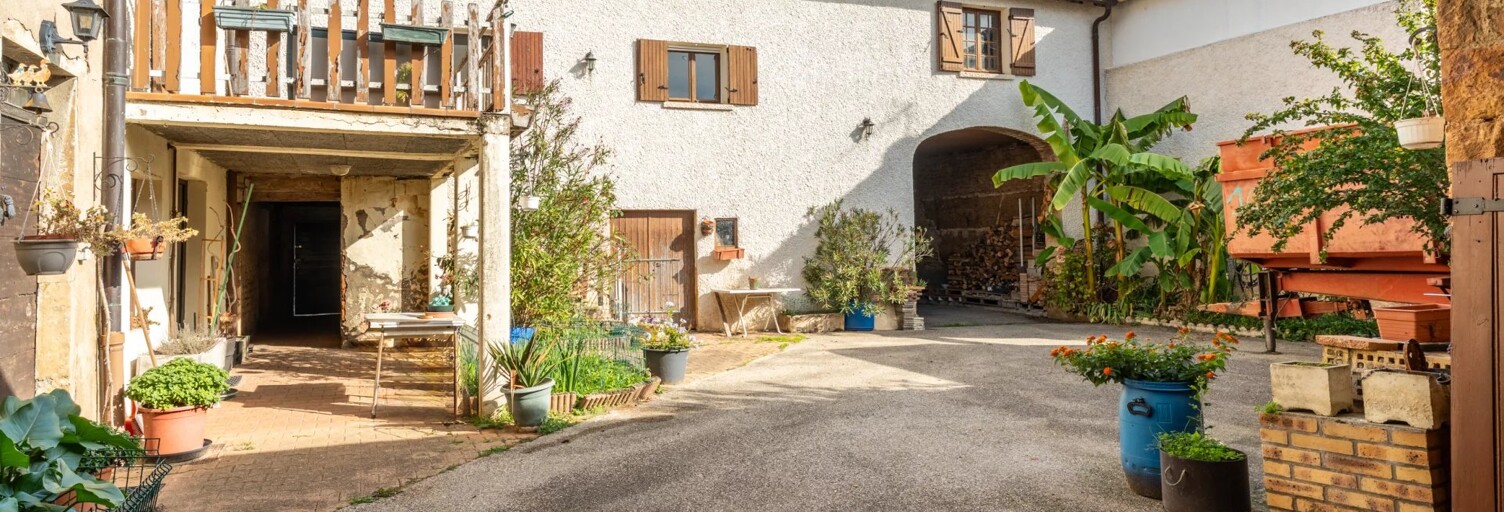 Maison 11 Pièces 240 m² à vendre à Denicé (69640)