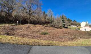 Terrain  755 m² à vendre à Pontaumur (63380)