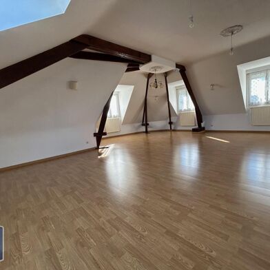 Appartement 3 pièces 130800 €