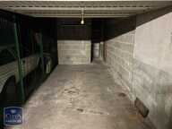 Garage   — photo 2