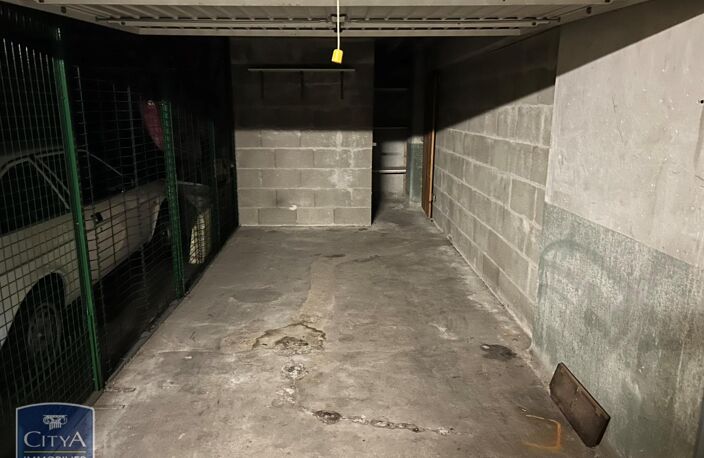 Location garage   à Tours (37000) — photo 2