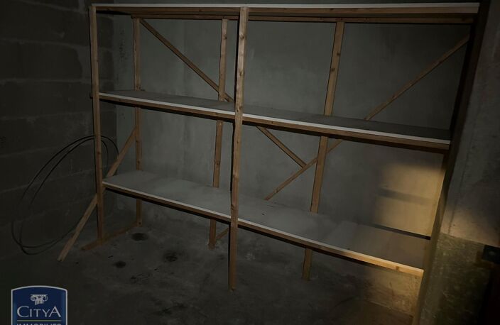 Location garage   à Tours (37000) — photo 3