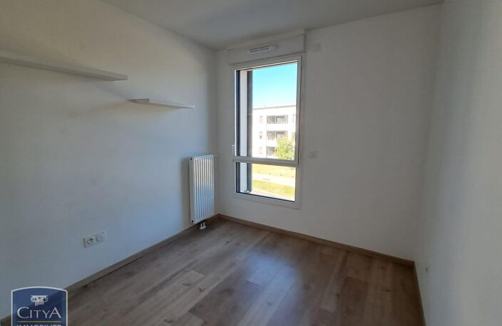 Location appartement 3 pièces 59 m² à Saint-Cyr-sur-Loire (37540) — photo 4