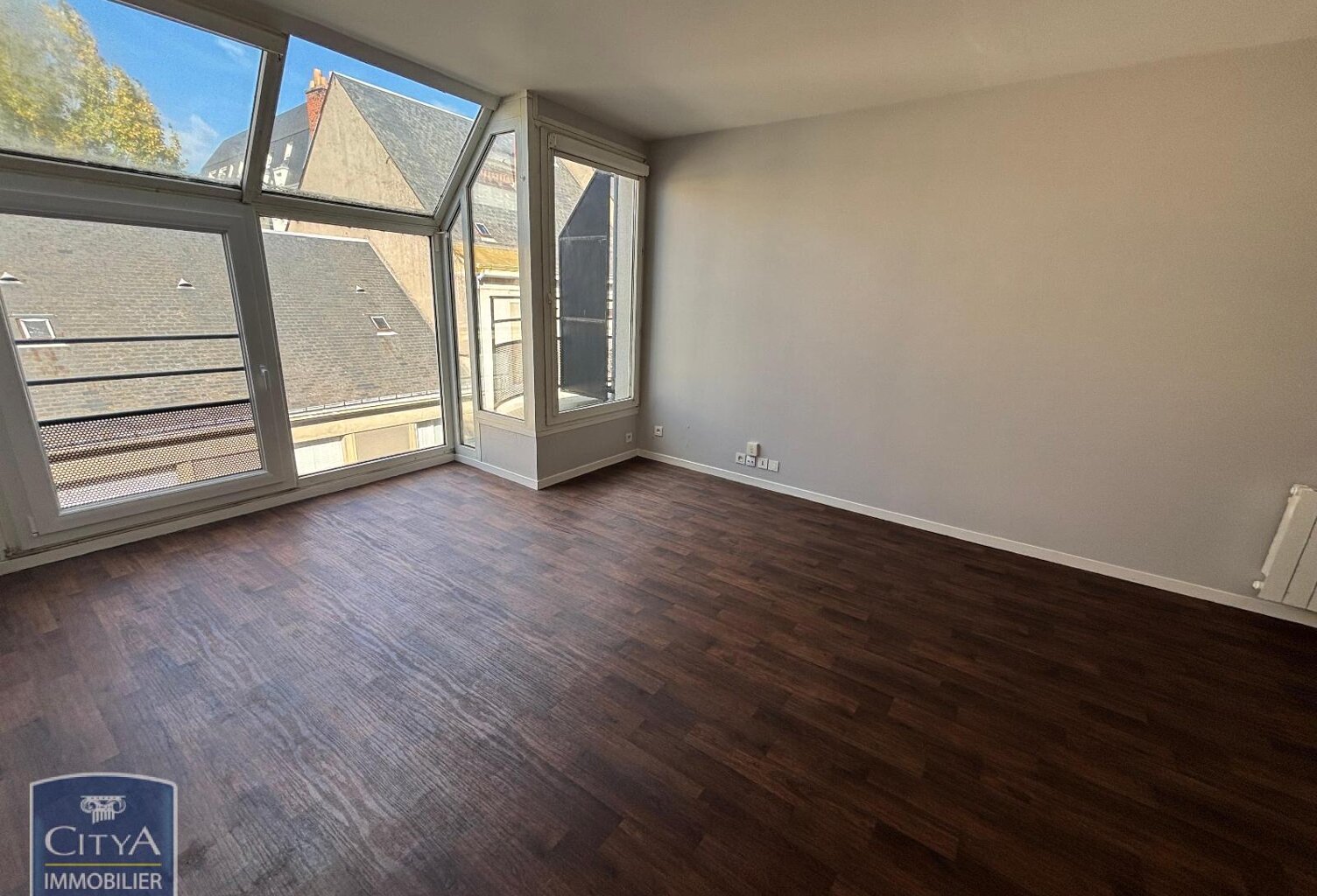 Location appartement 2 pièces 45 m² à Tours (37000) — photo 1