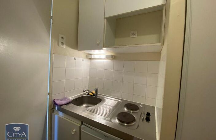 Location appartement 1 pièce 19 m² à Tours (37000) — photo 3