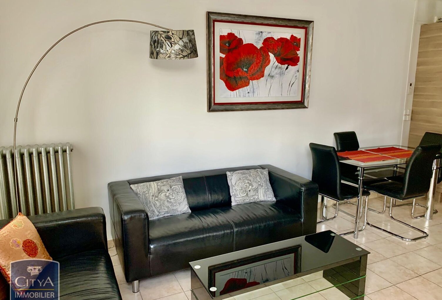 Location appartement 4 pièces 78 m² à Tours (37000) — photo 1