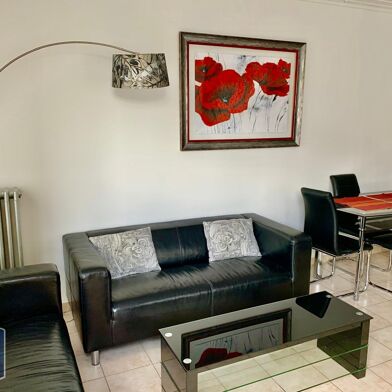Appartement 4 pièces 1023 €
