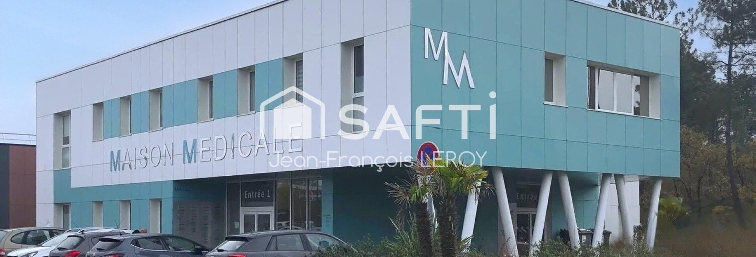 Bureau  25 m² à louer à Le Pian-Médoc (33290)