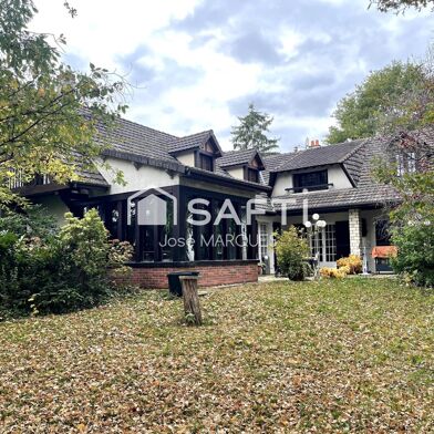 Maison 7 pièces 299000 €