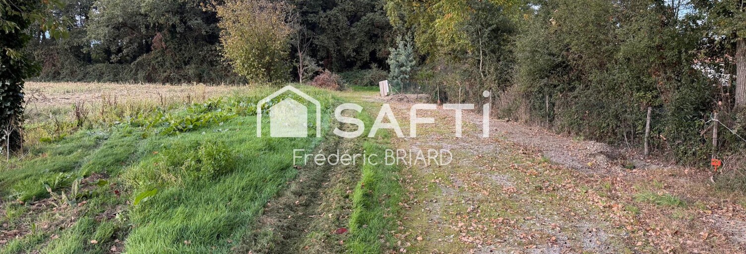 Terrain  601 m² à vendre à Sainte-Flaive-des-Loups (85150)