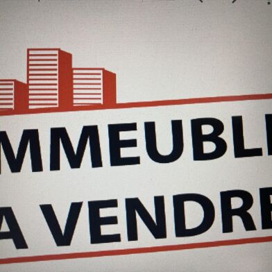 Immeuble  145800 €