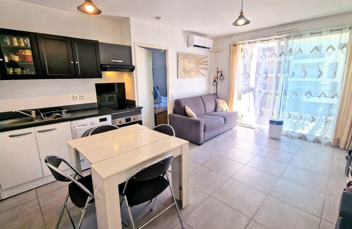 La Ciotat   T2 récent avec terrassel — photo 2