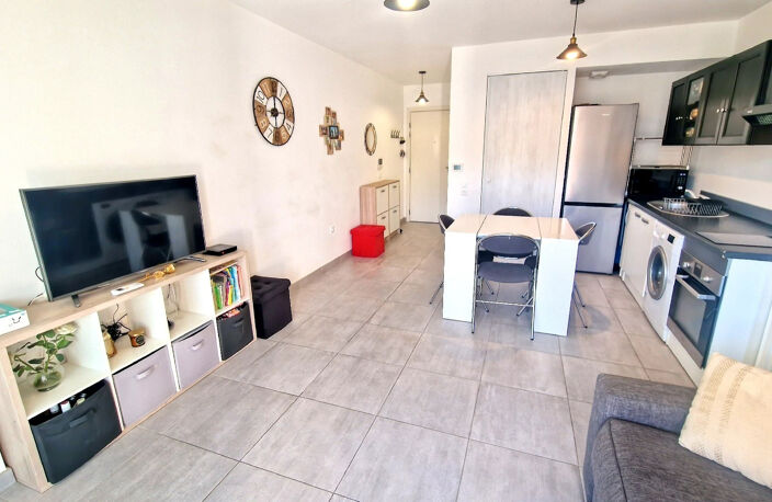 La Ciotat   T2 récent avec terrassel — photo 4