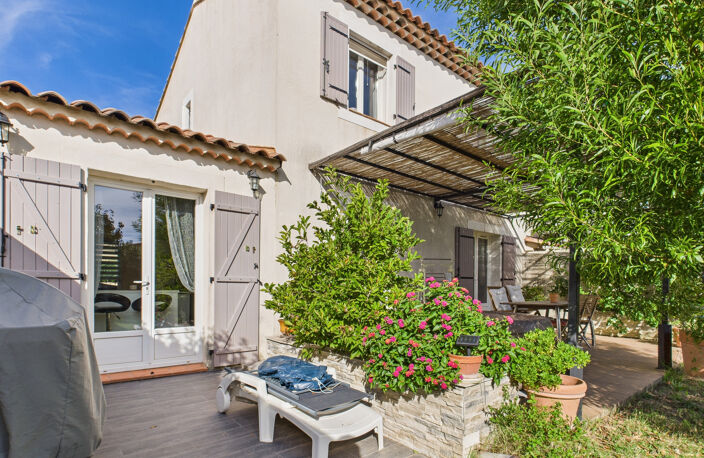 Villa R+1 — photo 2