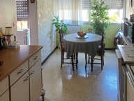 APPARTEMENT T3 AVEC LOGGIA, ASCENSEUR, PROCHE JARDINS DE LA — photo 4