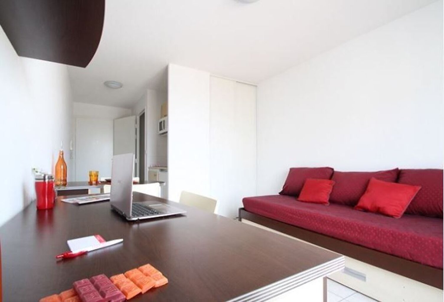 Studio - 18m ² — photo 1