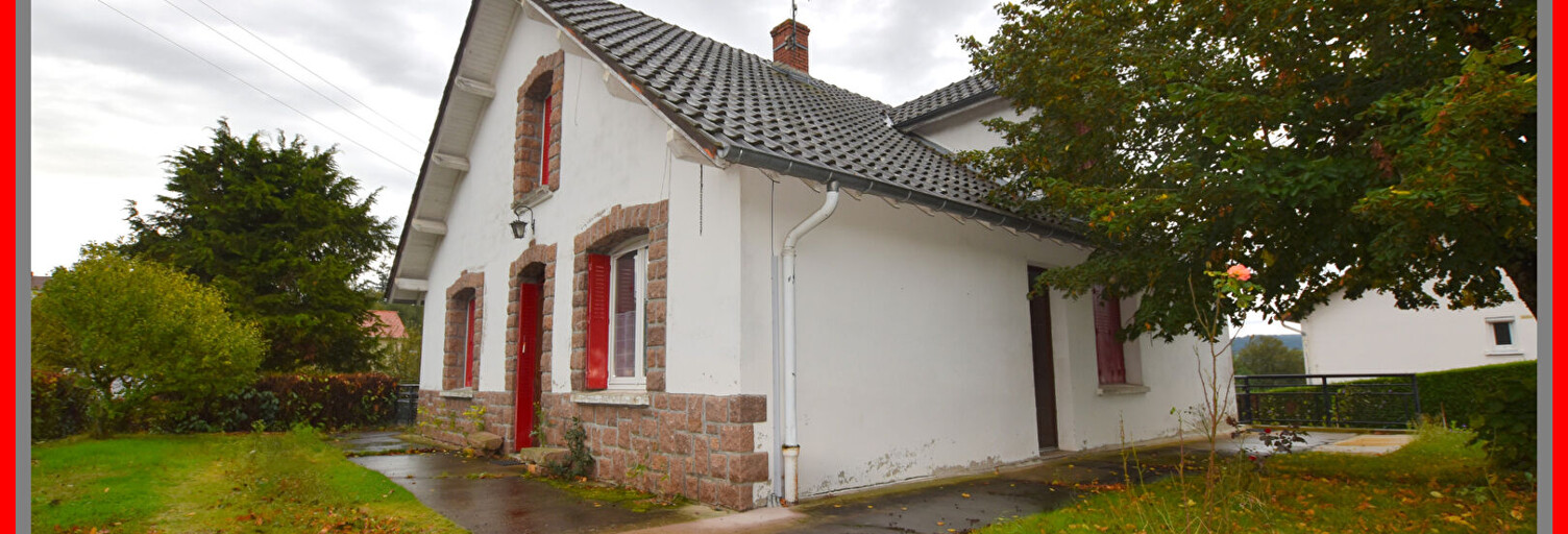 Maison 10 Pièces 178 m² à vendre à Saint-Martin-d'Estréaux (42620)