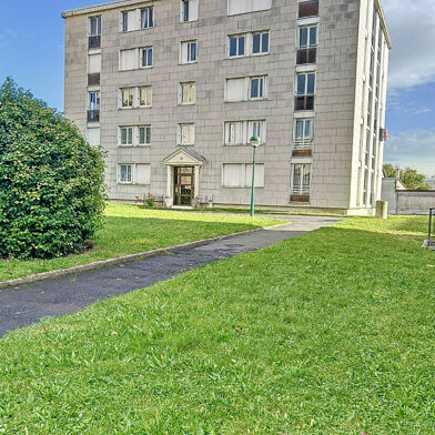 Appartement 3 pièces 678 €