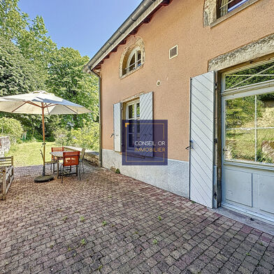 Maison 8 pièces 869000 €