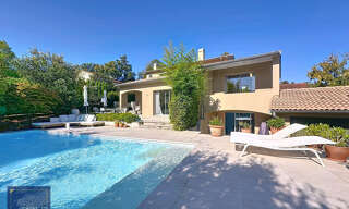 Maison 6 Pièces 240 m² à vendre à Saint-Genis-Laval (69230)