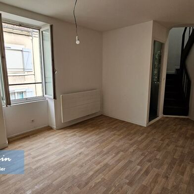 Immeuble  145000 €