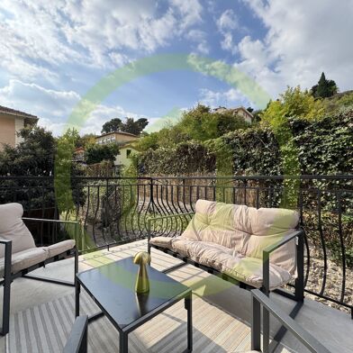 Appartement 4 pièces 440000 €