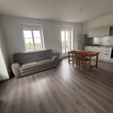 Appartement 1 pièces 450 €