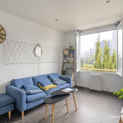 Appartement 4 pièces 220000 €