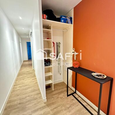 Appartement 4 pièces 219900 €
