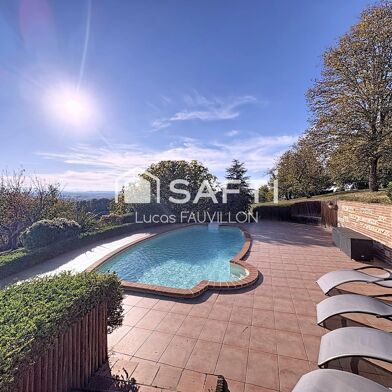 Maison 10 pièces 559000 €