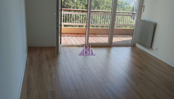 Appartement 2 pièces  à vendre Hyères 83400