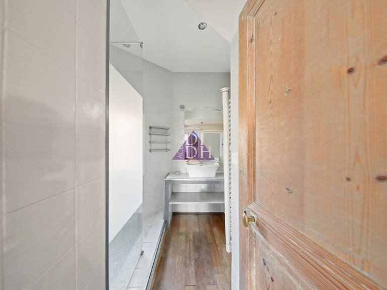 Appartement coup de coeur  avec terrasse, jardin et 2 statio — photo 1
