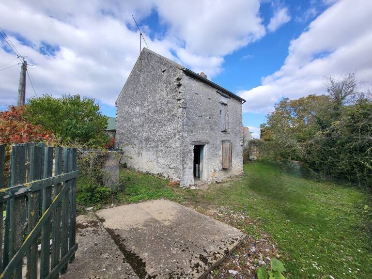 Maison en pierre à rénover — photo 1