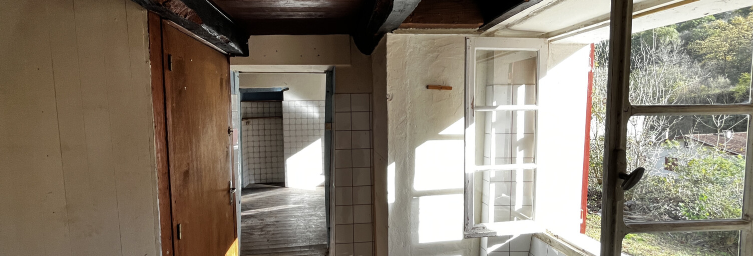 Maison 5 Pièces 98 m² à vendre à Saint-Étienne-de-Baïgorry (64430)