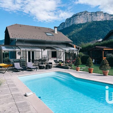 Maison 5 pièces 895000 €