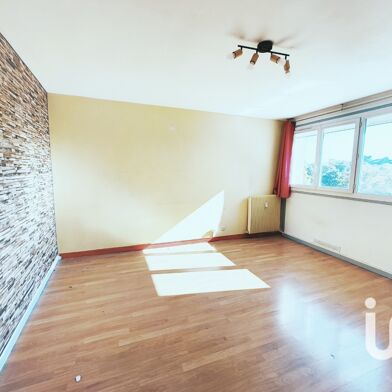 Appartement 4 pièces 129000 €