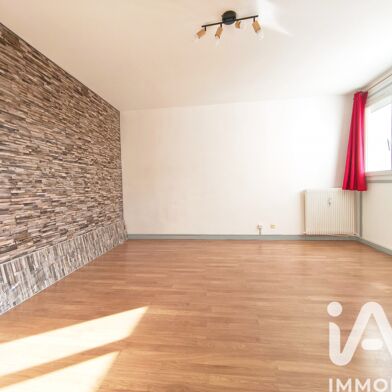 Appartement 4 pièces 124000 €
