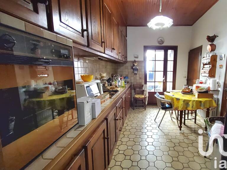 Vente Immeuble 159 m&sup2; — photo 1